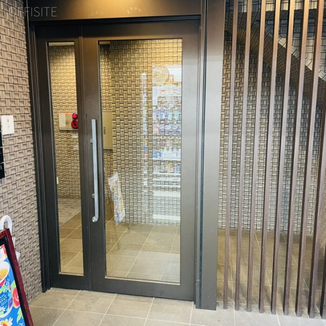 クルスビル エントランス
