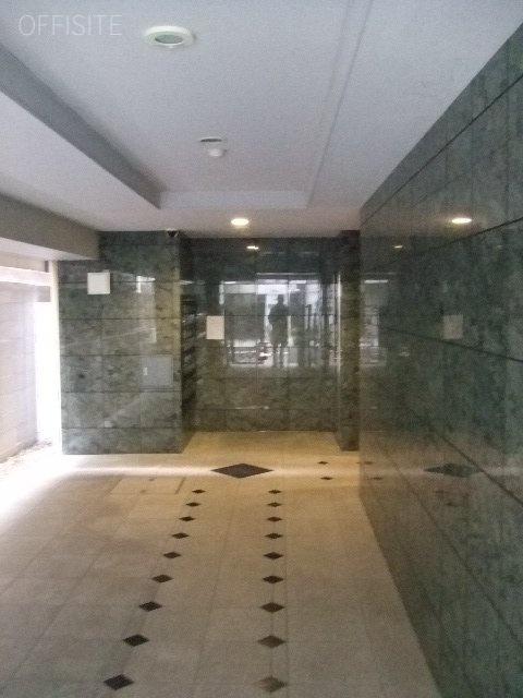 南青山ハウス エントランス