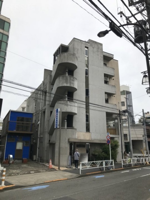 MF神宮前 外観