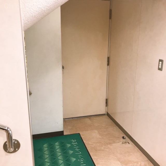 TCMビル　エントランス