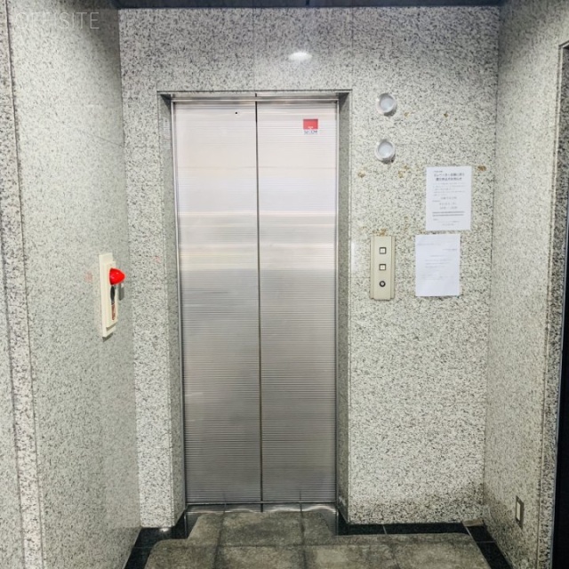 平河町SKビル エレベーター