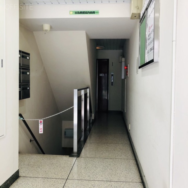 竹ビル エントランス
