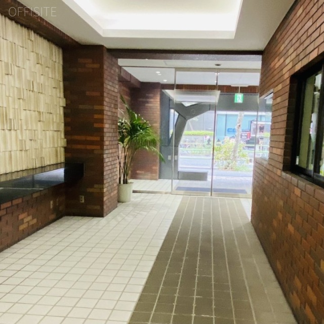 第一三須ビル エントランス
