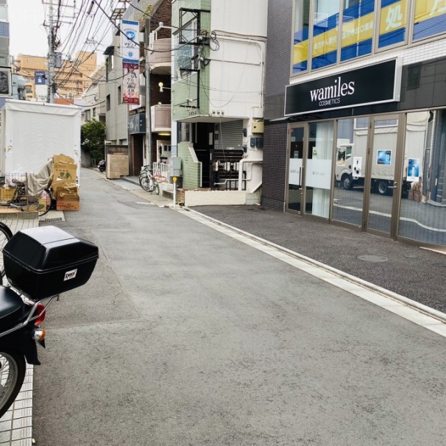 TE国分寺ビル ビル前面道路