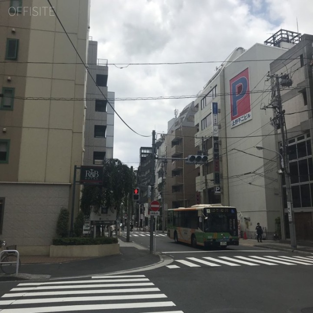 武南ビル ビル前面道路