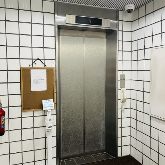 金子ビル　エントランス
