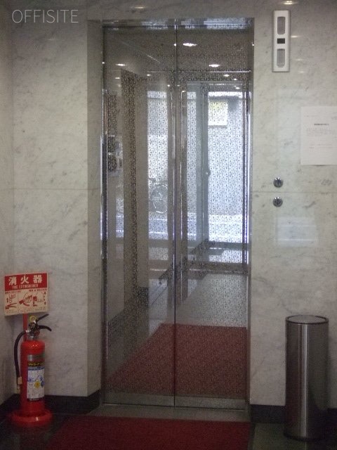 KI御苑前ビル エレベーター