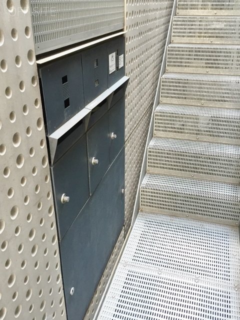 メグビル 画像