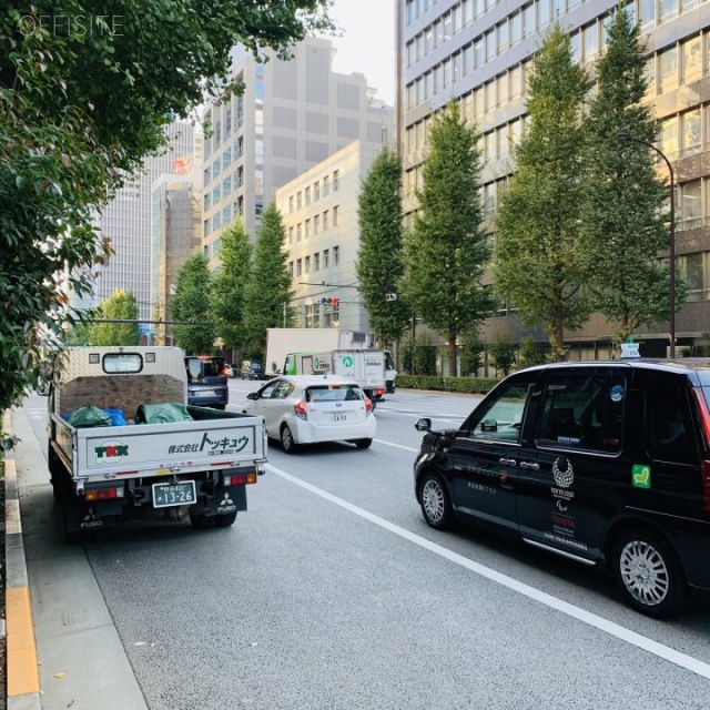 NK内神田 ビル前面道路