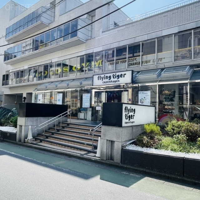 TOKYUREIT表参道スクエア　外観