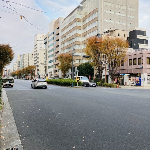 東日本橋ロータリービル ビル前面道路