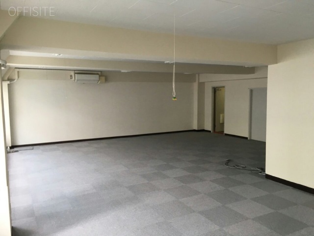 上地(かみち)ビル 1階 98.32坪　室内