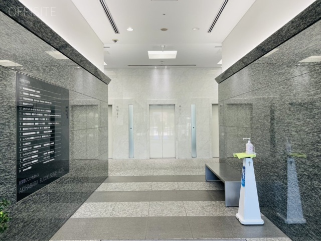 秋葉原フコク生命ビル(旧 秋葉原センタープレイスビル)　エントランス