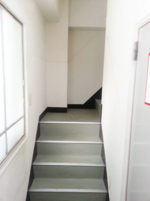 佐々木ビル 階段