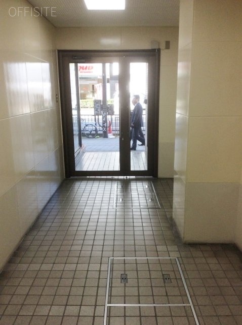 神奈川サイクル会館　エレベーターホール