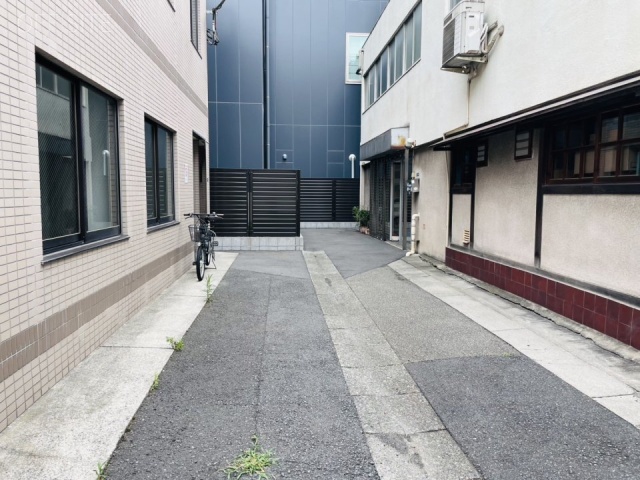 第2田所ビル　前面道路