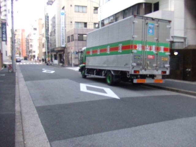 カネトモ第2ビル　ビル周辺道路