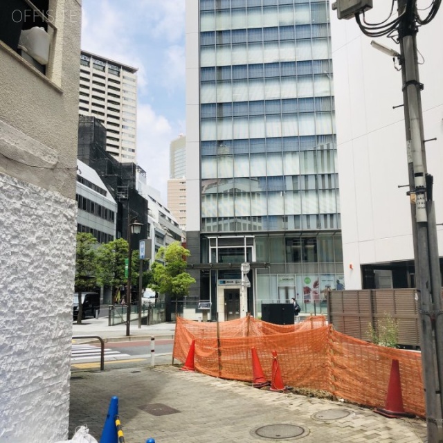 新陽ビル赤坂 側道