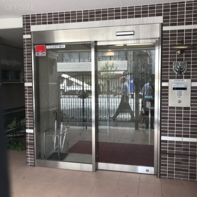 スワンレイク神田和泉町　エントランス