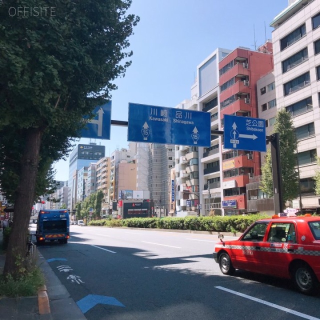 芝大門116ビル ビル前面道路