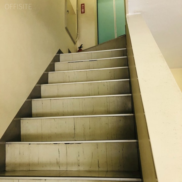 福島屋新井ビル エントランス