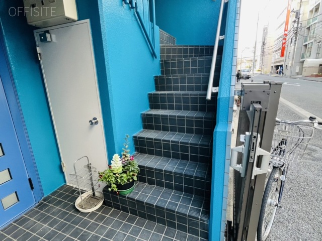 布目ビル　エントランス