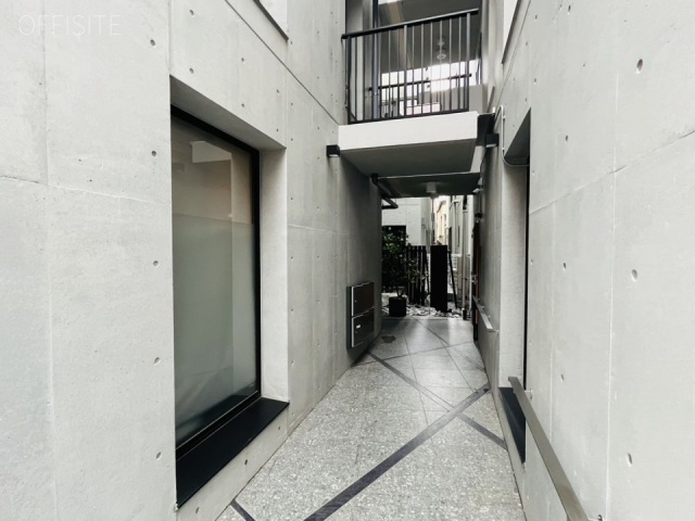 荒木町ガーデンズ　エントランス