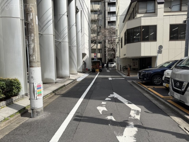 兜町第6葉山ビル 前面道路