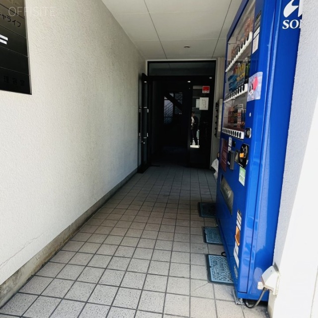 細川ビル オフィスビル出入口