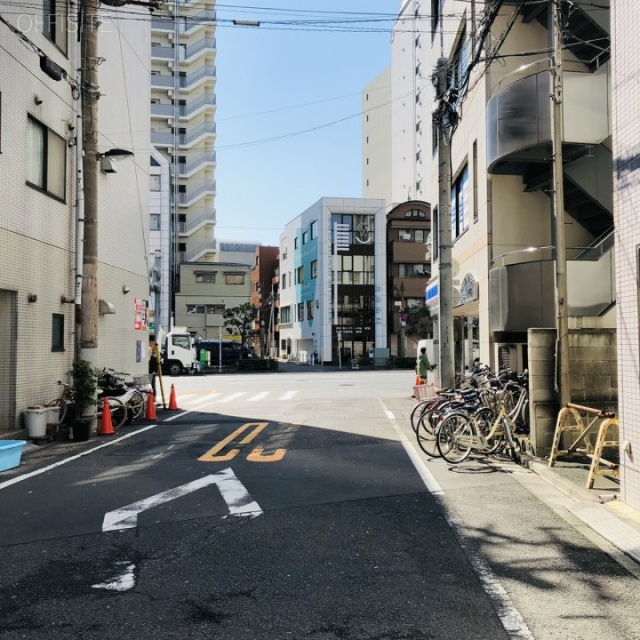 東陽米山ビル ビル前面道路