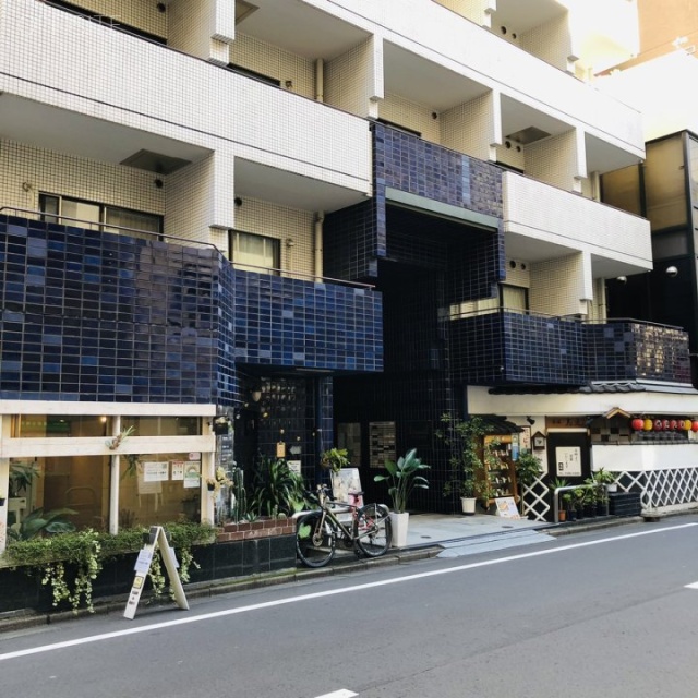 ラミアール赤坂 外観