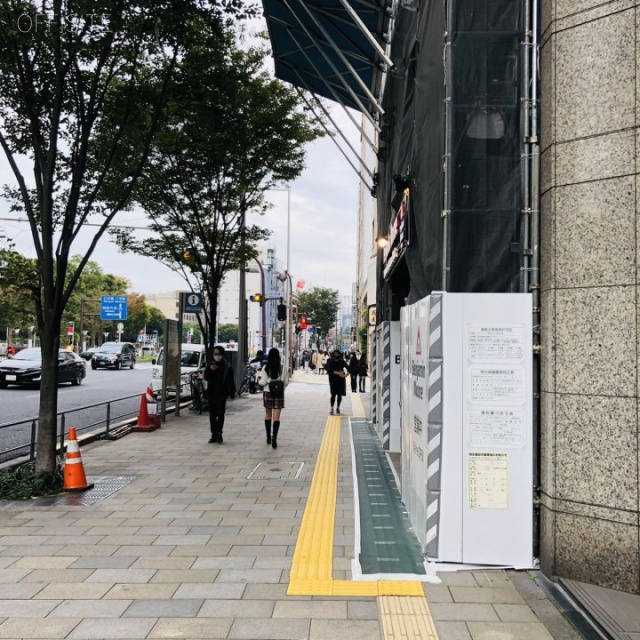 TYビル ビル前面道路
