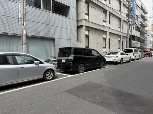 アーバネックス日本橋茅場町 付近の白枠駐車場