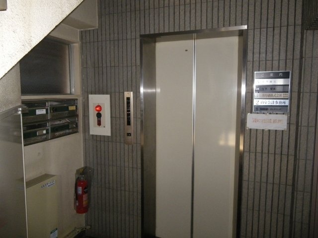 宮下ビル 1階 19.22坪　エレベーター