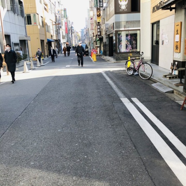 大野屋ビル ビル前面道路