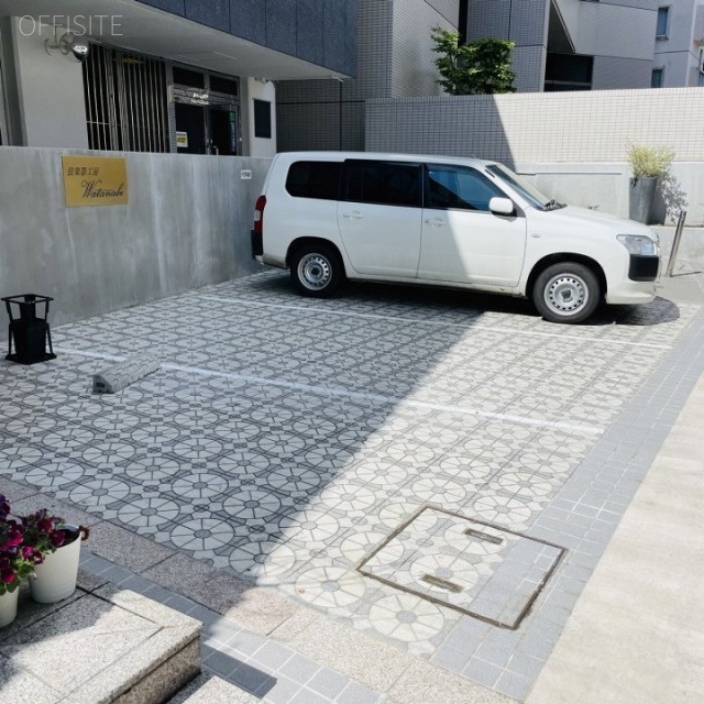 canariaビル　駐車場