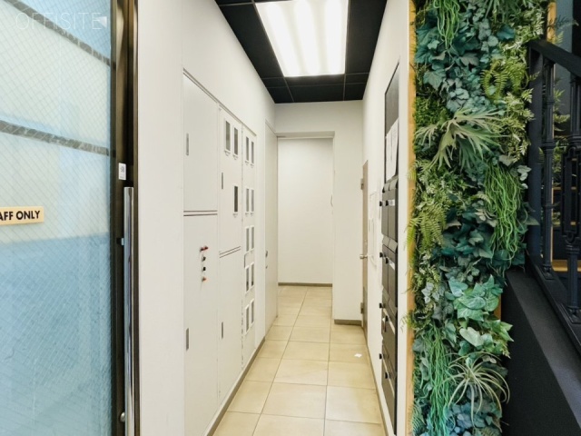 神田須田町117ビルディング　エントランス