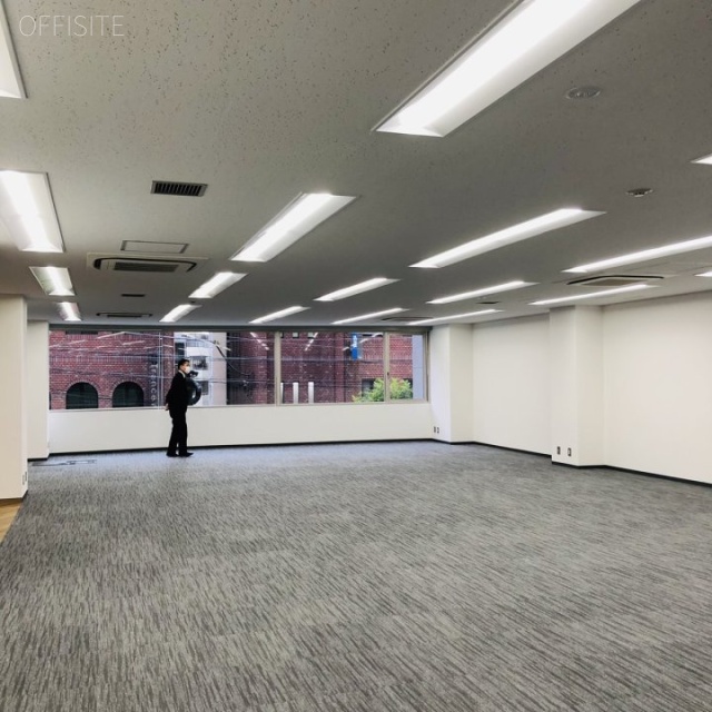 青山エイティーンビル 5階 58.18坪　室内