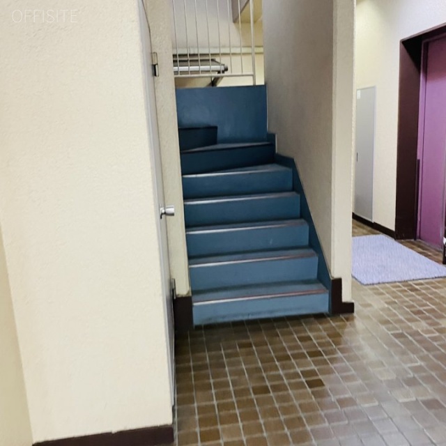 大阪屋ビル エントランス