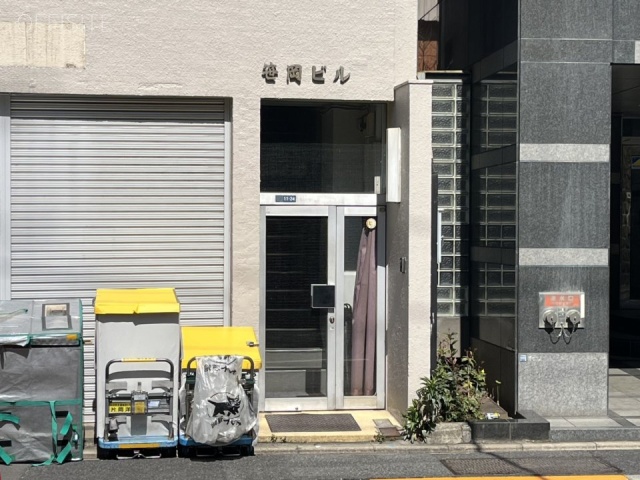 笹岡ビル　エントランス