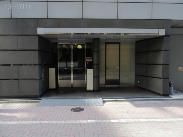 銀座小柳ビル エントランス