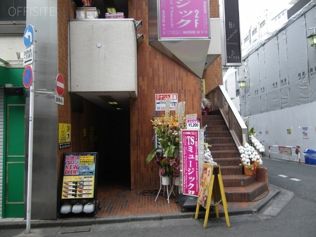 佐藤ビル 画像