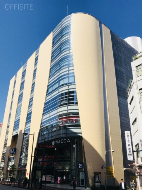 WACCA池袋 外観