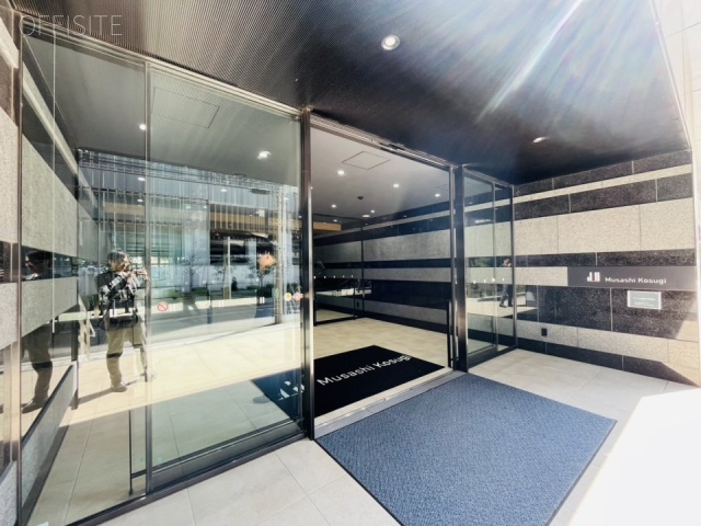 ディール武蔵小杉 エントランス