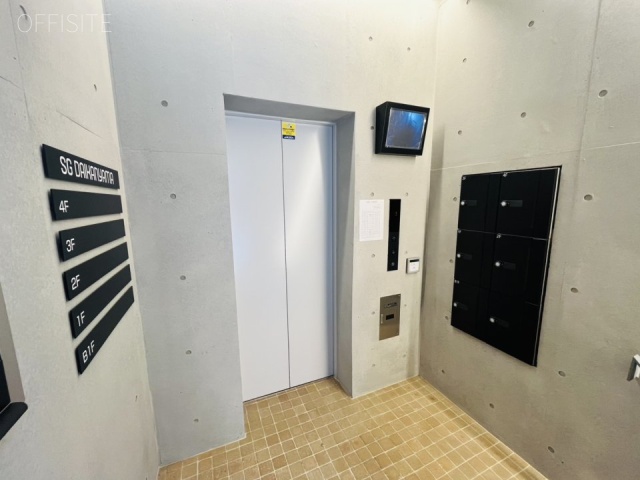 SG代官山　エントランス
