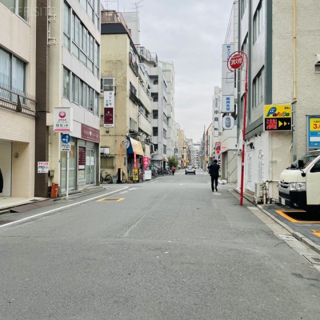 松永ビル ビル前面道路