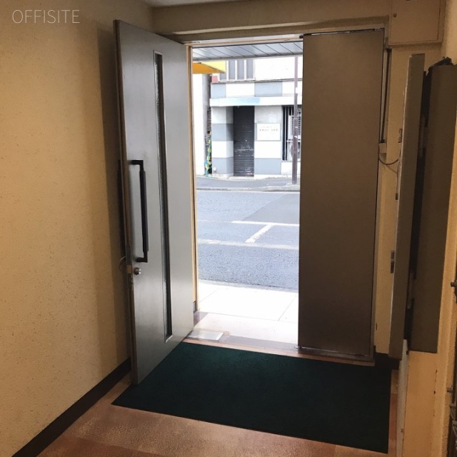 ワタナベラックビル(ハローオフィス神田) エントランス