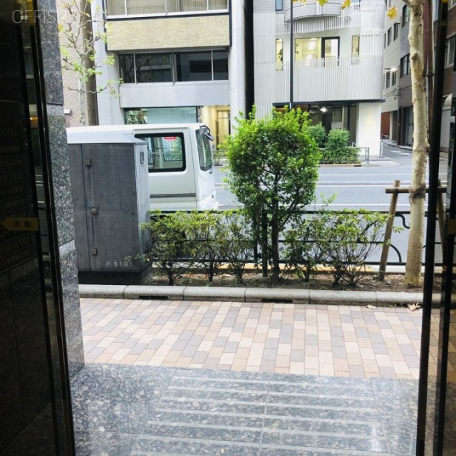 トーハンビル エントランス