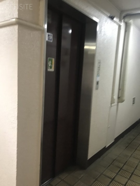 山水ハイム元麻布　エレベーター