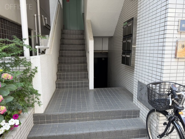 本郷ゼットエスビル　エントランス